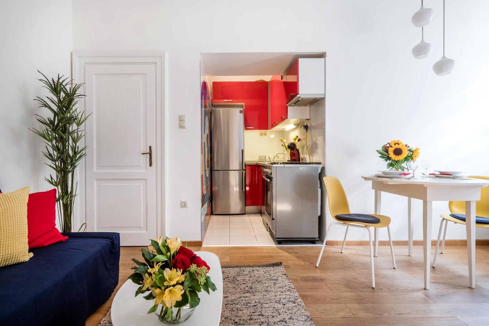 Artistic Apartment In City Centre Budapest Esterno foto